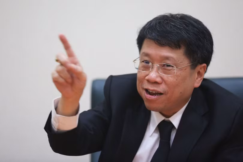 Bộ trưởng Bộ Giáo dục Thái Lan Teerakiat Jareonsettasin