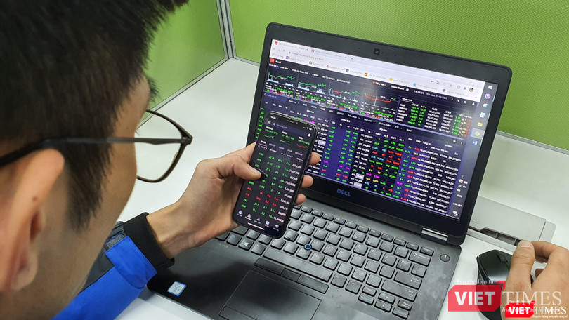 Nhà đầu tư F0 - "thế lực" mới trên thị trường chứng khoán Việt Nam năm 2020