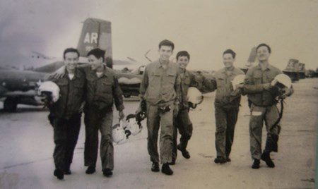 Bí mật 2 giờ thần tốc chuyển loại máy bay A-37 ném bom Dinh Độc lập ảnh 1