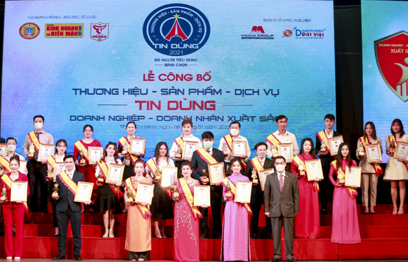 Venesa được vinh danh tại Lễ công bố Thương hiệu – sản phẩm – Dịch vụ Tin dùng 2021.