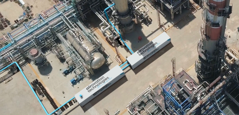 Thiết bị lò phản ứng của công ty Airovation trong nhà máy sản xuất. Ảnh NoCamels Thiết bị lò phản ứng của công ty Airovation trong nhà máy sản xuất. Ảnh NoCamels