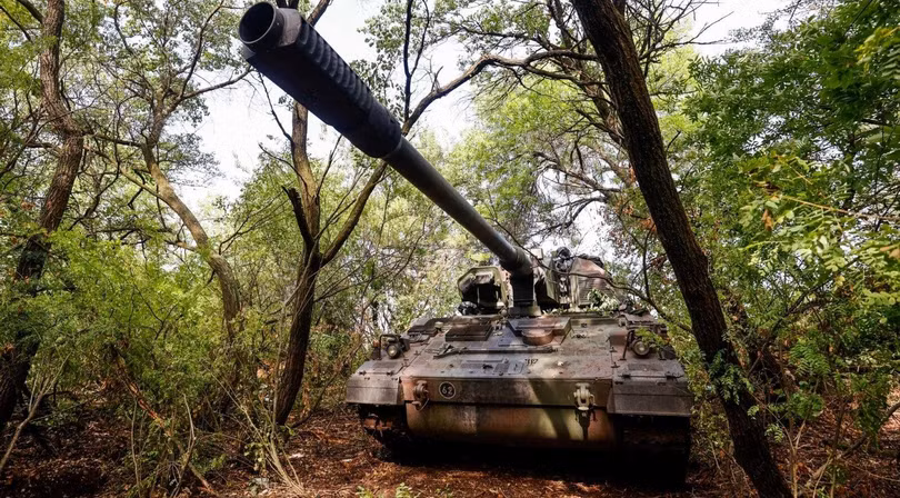 Panzerhaubitze 2000 (PzH 2000) ACS của quân đội Ukraine. Mùa hè 2022. Ukraina. Ảnh Radio Svoboda