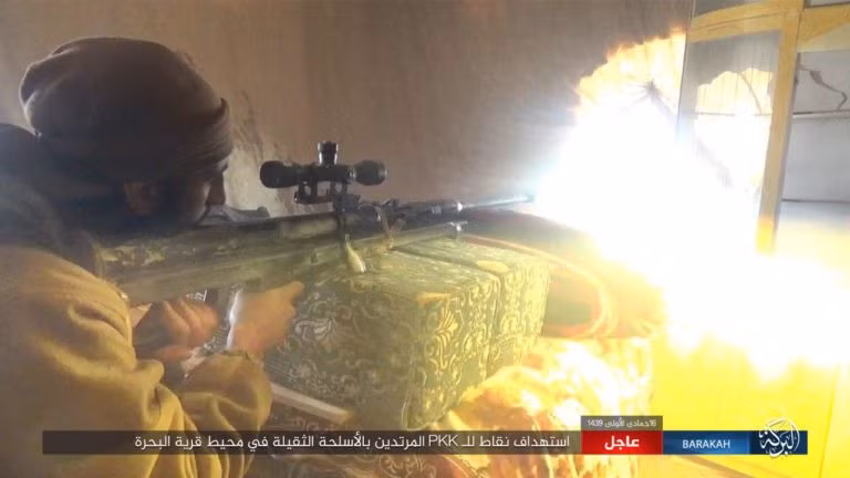 IS tấn công ác liệt người Kurd, hàng chục chiến binh mất mạng ảnh 2