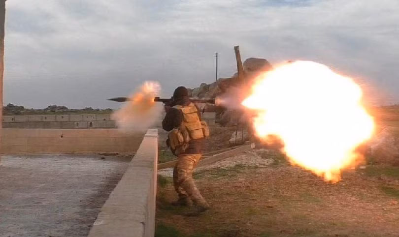 Các tay súng thánh chiến tấn công trên chiến trường tỉnh Idlib. ảnh minh họa Masdar News