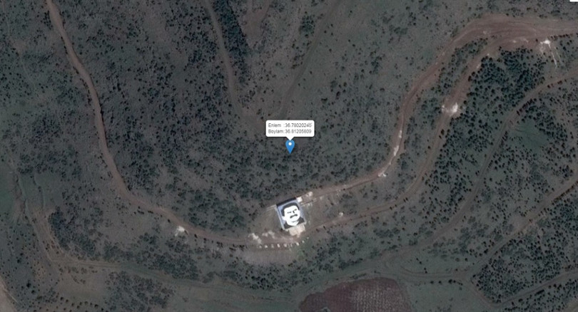 Đài kỷ niệm người sáng lập đảng PKK người Kurd