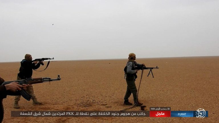 Mỹ lại không kích nhầm đồng minh, IS đánh người Kurd Syria điên đảo ảnh 16