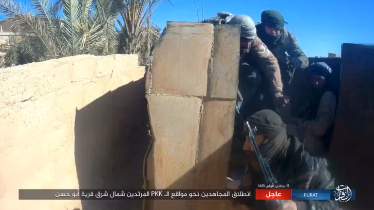 IS quần người Kurd tơi bời tại Deir Ezzor, hàng loạt chiến binh Kurd thiệt mạng ảnh 14