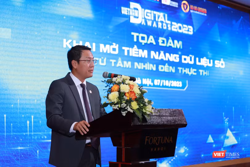 Ông Vũ Kiêm Văn.jpg