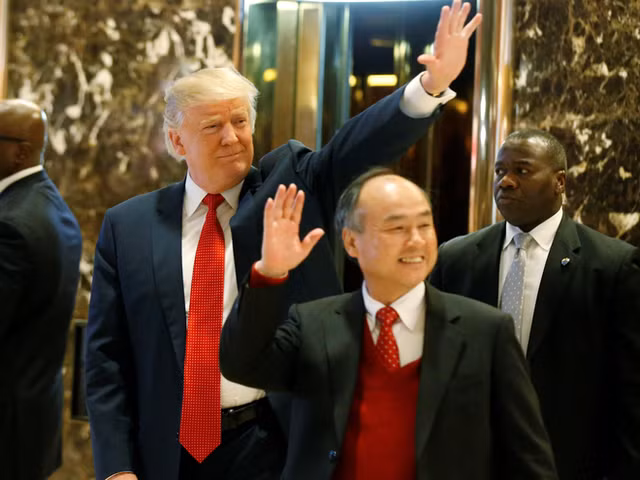Tổng thống Mỹ Donald Trump và CEO Masayoshi Son của Softbank