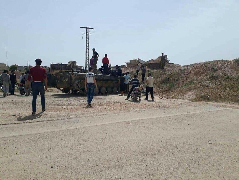 Quân nổi dậy đầu hàng nộp vũ khí, Al-Qaeda quyết chống quân đội Syria ở Rastan ảnh 5