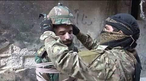 Quân đội Syria giáng đòn chí mạng IS, di tản phe thánh chiến đầu hàng khỏi tỉnh Damascus ảnh 1