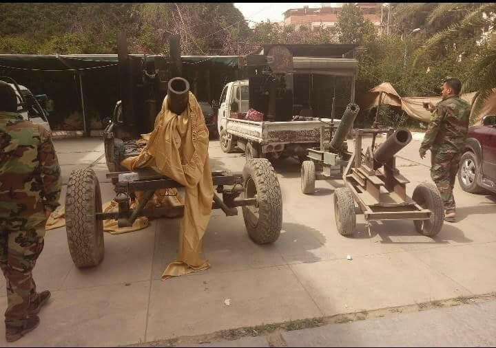 Quân thánh chiến Syria cố thủ ven Damascus đầu hàng, di tản về miền bắc Aleppo ảnh 3