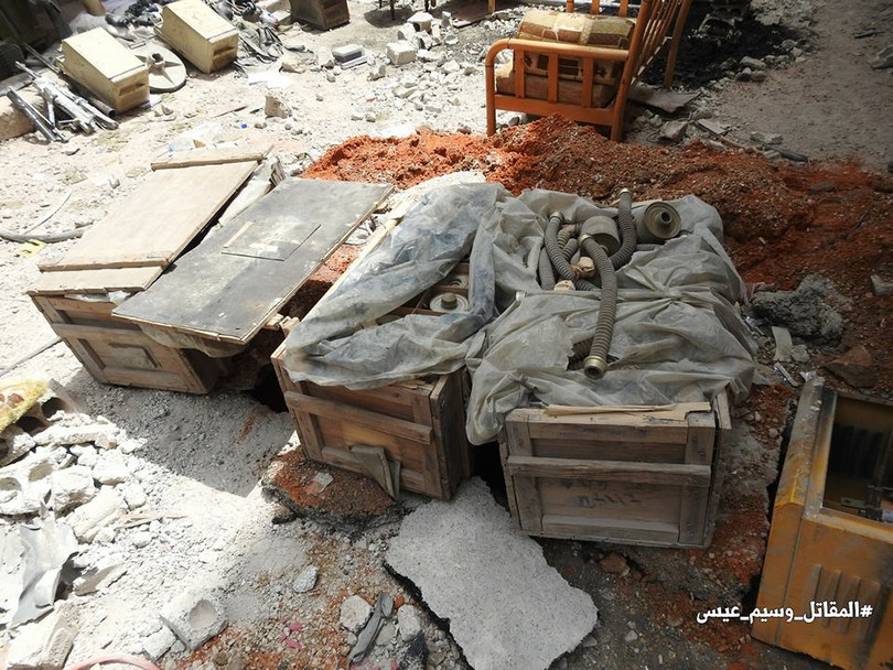 Quân thánh chiến Syria cố thủ ven Damascus đầu hàng, di tản về miền bắc Aleppo ảnh 4