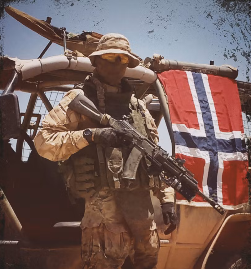 Tình nguyện viên người Na Uy trong nhóm Scandinavi trên chiến trường Syria. Ảnh trang báo Frihet Skandinavisk