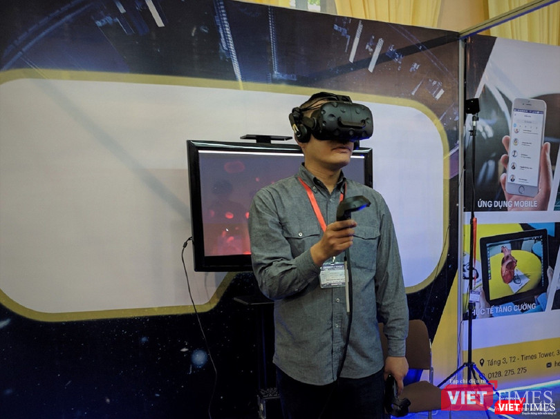 Trải nghiệm VR và AR tại Triển lãm VIBASHOW & VIETCON 2018 ảnh 16