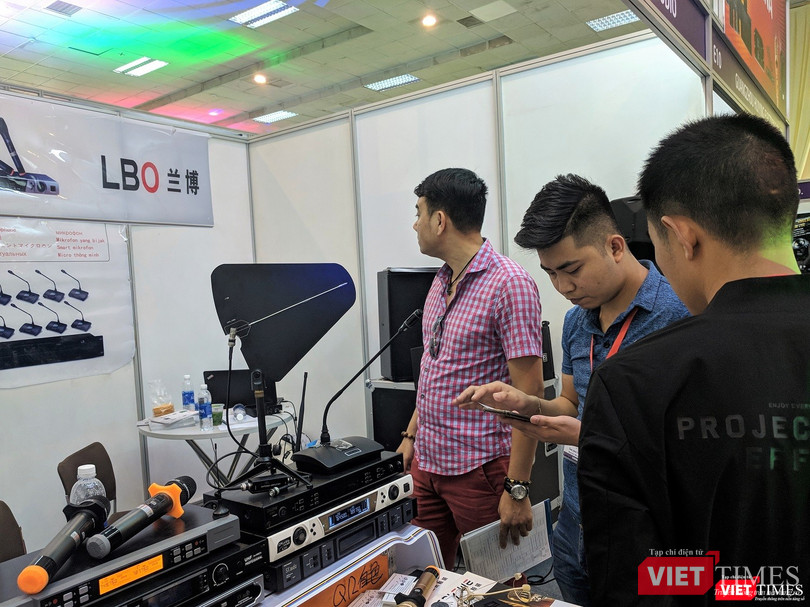Trải nghiệm VR và AR tại Triển lãm VIBASHOW & VIETCON 2018 ảnh 9