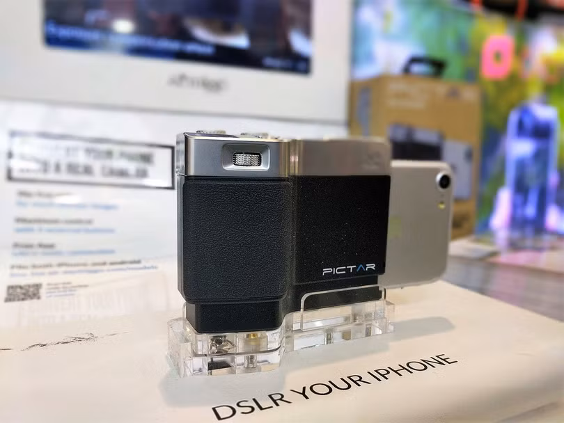 Thiết bị chụp ảnh chuyên nghiệp kết nối không dây Pictar dành cho iPhone. Nguồn: VT