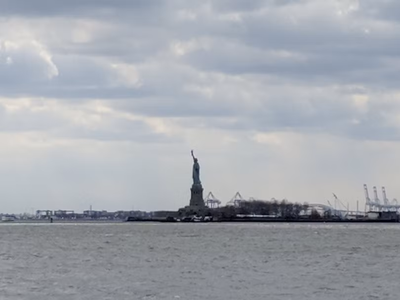 Galaxy S9+ “đọ súng” Google Pixel 2 XL: Đâu là smartphone có camera tốt nhất? ảnh 14