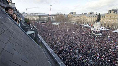 Quang cảnh Quảng trường Cộng hòa nhìn từ trên cao. Ảnh: BBC