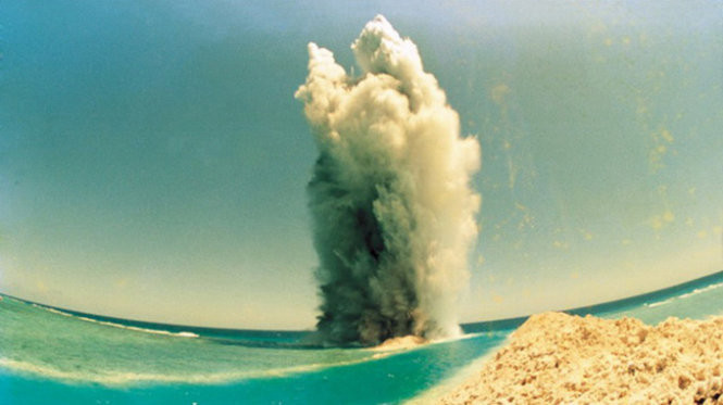 Trung Quốc cho nổ bom ở bãi Chữ Thập