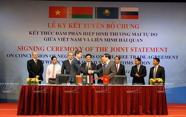 10 sự kiện trong nước nổi bật nhất năm 2014 do TTXVN bình chọn ảnh 8