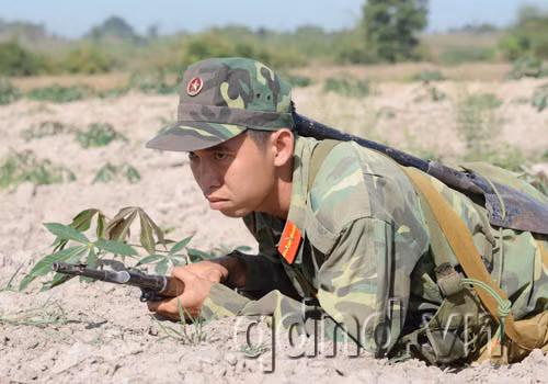 Lực lượng bộ binh sẵn sàng tiến công