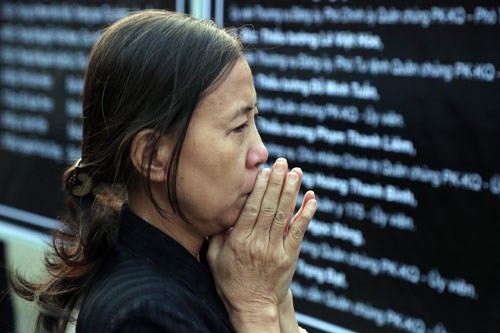 Nghẹn ngào trước nỗi đau