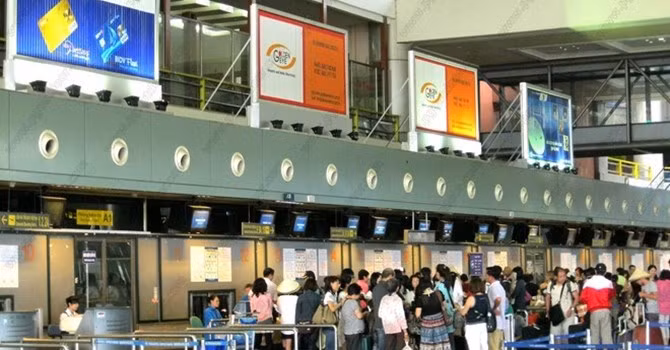 Sân bay Nội Bài.