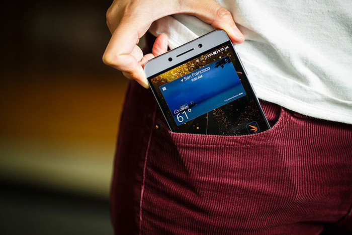 Những smartphone có thời lượng pin tốt nhất hiện nay ảnh 4