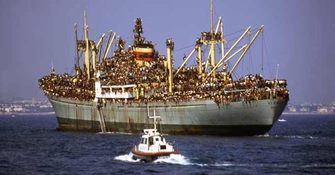 Chùm ảnh: cận cảnh kinh hoàng làn sóng người nhập cư