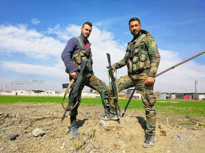 “Hổ Syria” chủ công xung trận chiếm thị trấn trọng yếu, sắp chia cắt Đông Ghouta ảnh 12