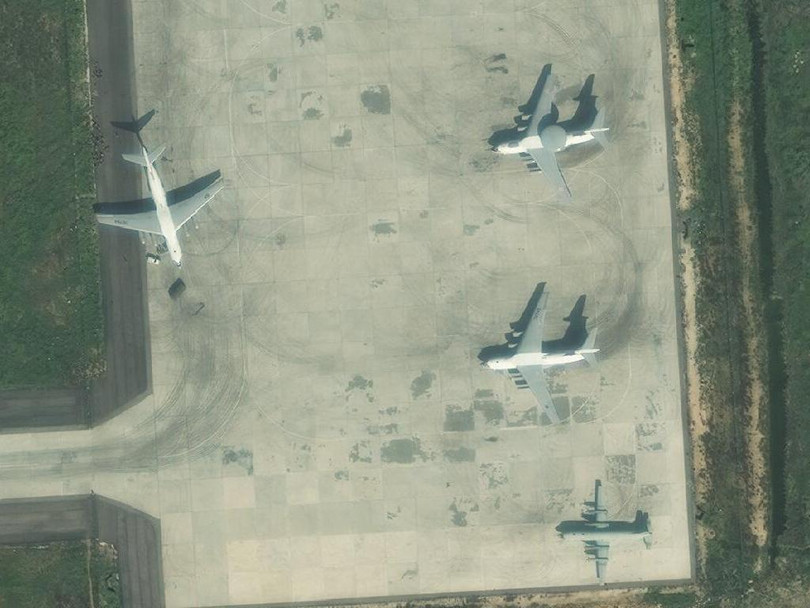 Ảnh vệ tinh công khai bí mật, Su-57 Nga vẫn hiện diện ở Syria ảnh 6