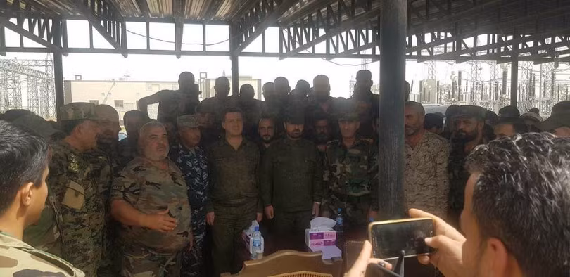 Bộ chỉ huy lực lượng Tiger do tướng Sukheil al Hasan họp bàn kế hoạch tấn công thị trấn Douma - ảnh minh họa truyền thông Tiger