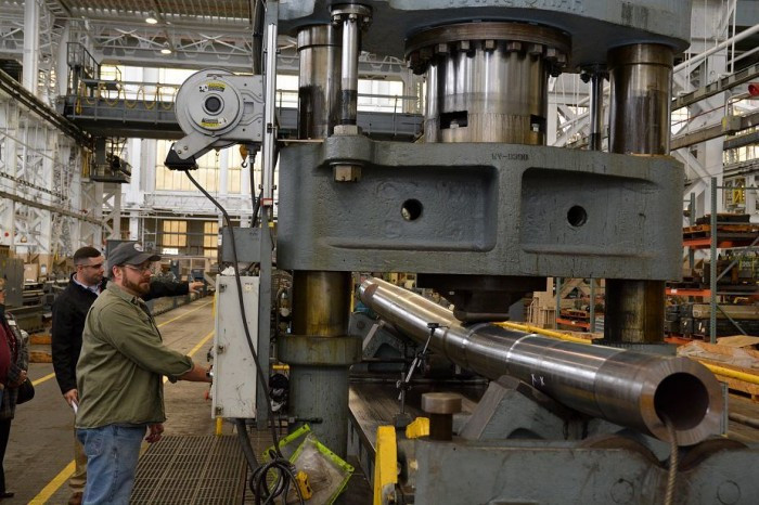 Mỹ mạ crôm cho lựu pháo M777A2 ảnh 2