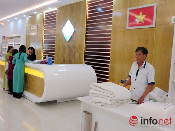 Đà Nẵng: Xử phạt nhiều sai phạm các shop “cấm cửa khách Việt”! ảnh 1 Đà Nẵng: Xử phạt nhiều sai phạm các shop “cấm cửa khách Việt”! ảnh 1