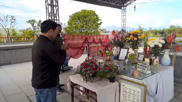 Khu lăng mộ và nhà tưởng niệm ông Nguyễn Bá Thanh ảnh 8 Khu lăng mộ và nhà tưởng niệm ông Nguyễn Bá Thanh ảnh 8