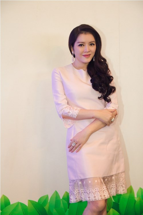 Sốc: Lý Nhã Kỳ tung liền 100 tỷ mua một lúc 21 căn hộ ảnh 1 Sốc: Lý Nhã Kỳ tung liền 100 tỷ mua một lúc 21 căn hộ ảnh 1