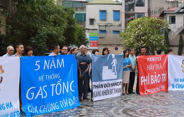 Dân chung cư mệt mỏi vì khiếu kiện kéo dài