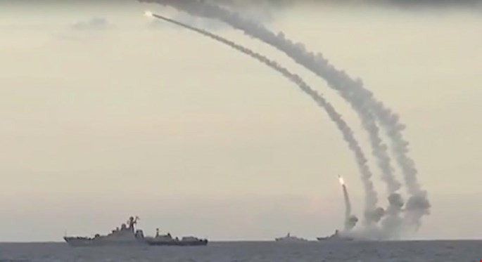 Hai chiến hạm tàng hình Gepard mới của Việt Nam thử nghiệm trên biển ảnh 2