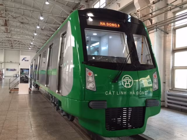 Hơn 36% ý kiến đóng góp chê màu sắc tàu Cát Linh - Hà Đông - Ảnh: M.Hà