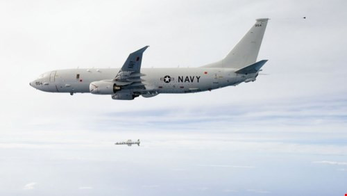 Biển Đông căng thẳng: Mỹ điều “sát thủ săn ngầm” P-8 Poseidon tới Singapore ảnh 2