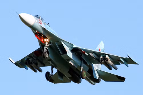 Su-27SM đang đứng trước cơ hội được tham gia thực chiến đầu tiên sau nhiều lần nâng cấp. Ảnh: EnglishRussia