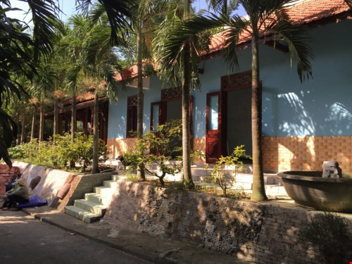 Choáng trước đồ quý trong biệt phủ 100 tỉ của đại gia vàng ở đèo Hải Vân ảnh 15