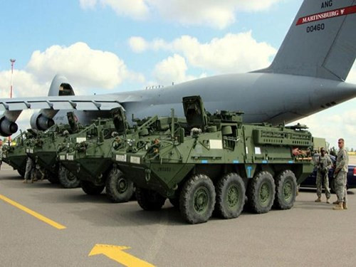 Xe bọc thép Stryker được Mỹ triển khai tới châu 