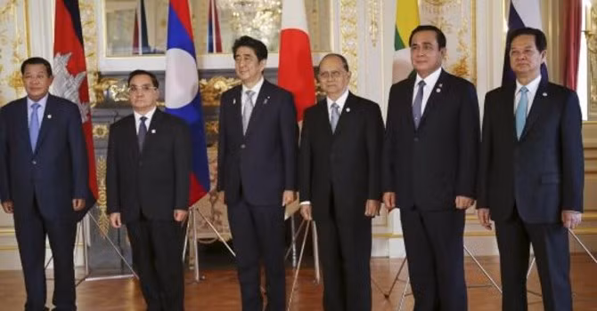 Thủ tướng Shinzo Abe tiếp đón các lãnh đạo vùng sông Mêkông - Reuters