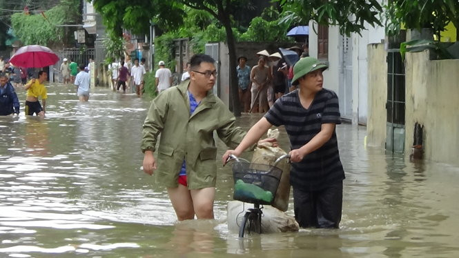 Mưa lớn ở Quảng Ninh: thiệt hại 1.000 tỷ đồng, 15 người chết ảnh 1