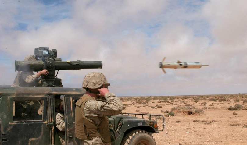 Quân đội Mỹ phóng tên lửa chống tăng TOW. Ảnh mil.in.ua