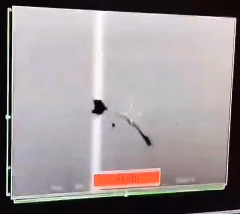 Màn hình kính ngắm quang điện tử của tổ hợp tên lửa phòng không SAM Stormer HVM của Anh Màn hình kính ngắm quang điện tử của tổ hợp tên lửa phòng không SAM Stormer HVM của Anh