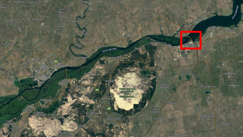 Vị trí cây cầu và nhà máy thủy điện Novokakhovskaya HPP trên bản đồ sông Dnepro. Ảnh mil.in.ua.