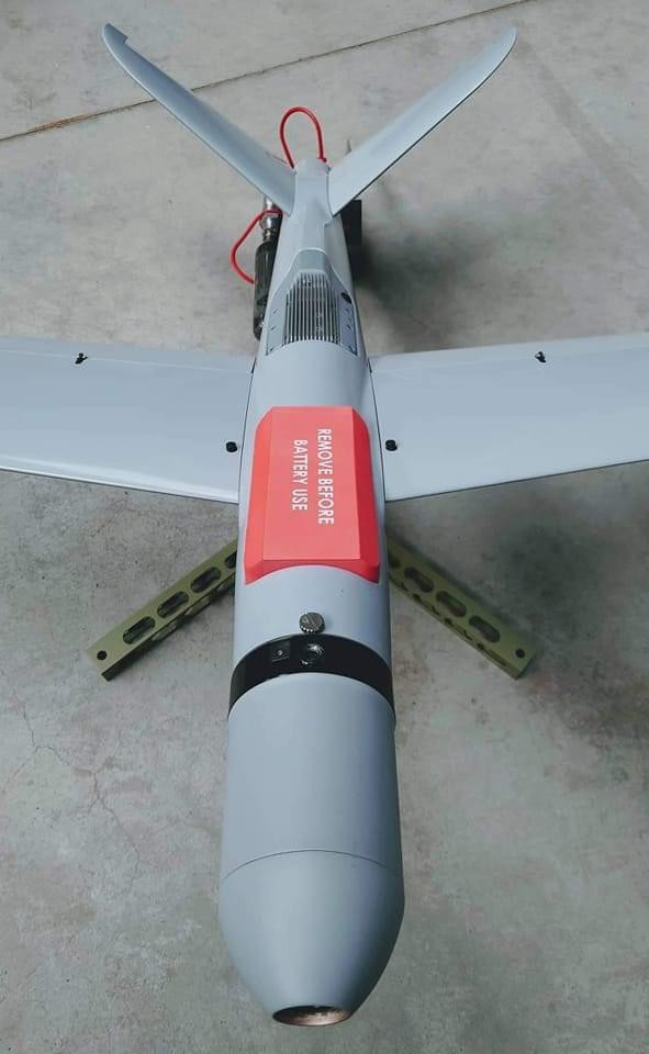 UAV kamikaze Warmate đã lắp đầu đạn. Ảnh: Nhóm WB